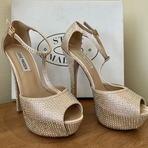 Steve Madden Champagne Crystal Heels